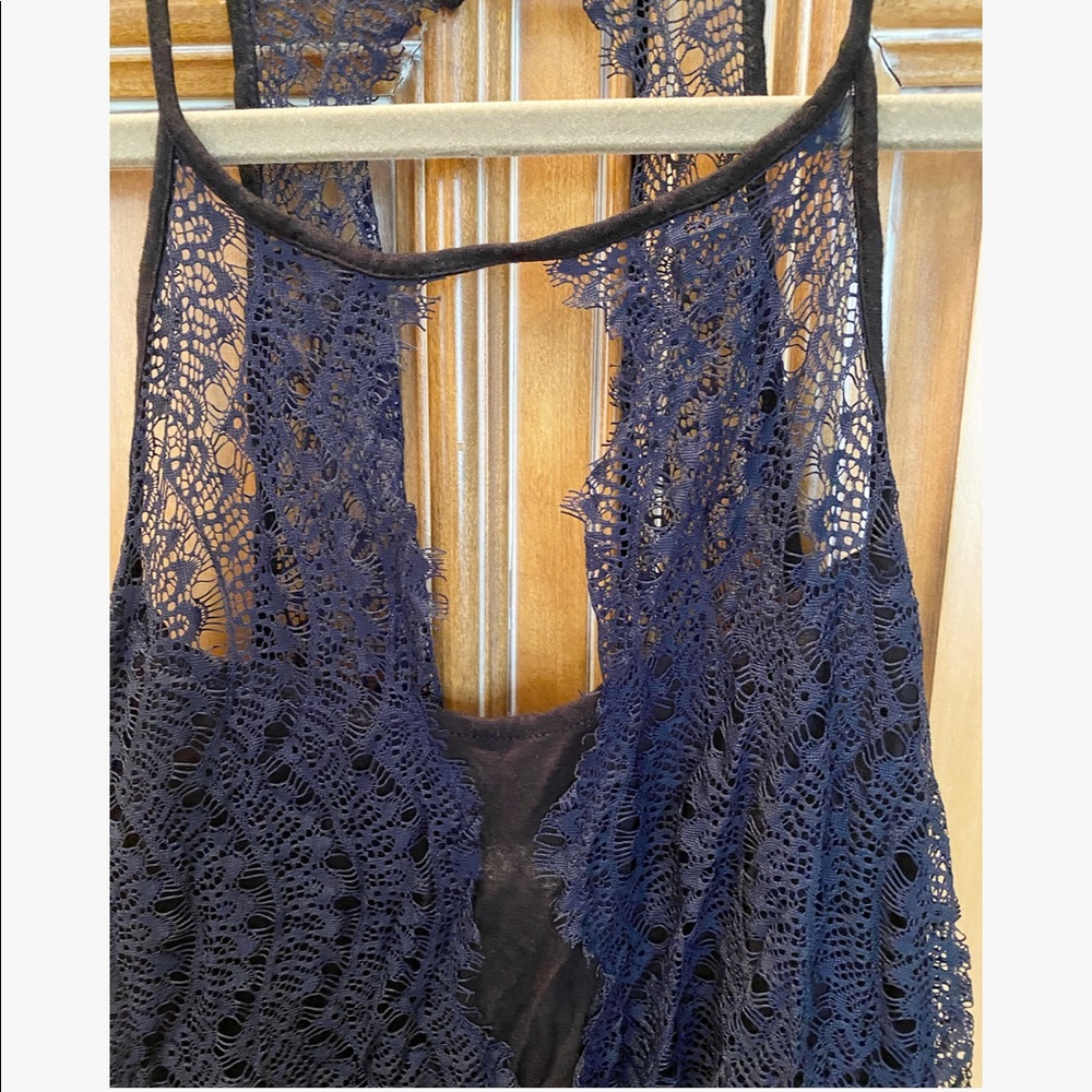 ANTHROPOLOGIE Lace Tank - Picture 4 of 6